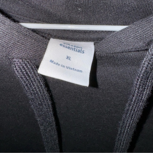 Amazon Essentials hoodie - Picture 2 of 4